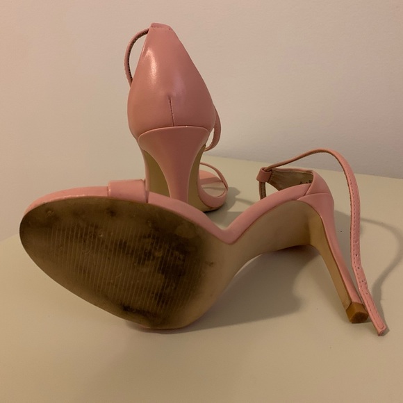 Shoes - Picture 4 of 5